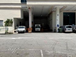Csi Distribution Centre (D19), Factory #613073021
